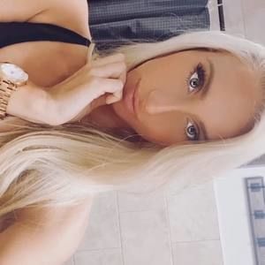 Meet your Posher, Chelsea-rose